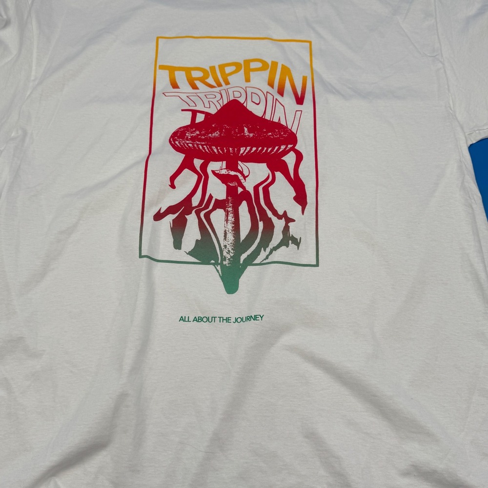 Mens 2XL Trippin Mushroom Graphic T Shirt All About the Journey‎